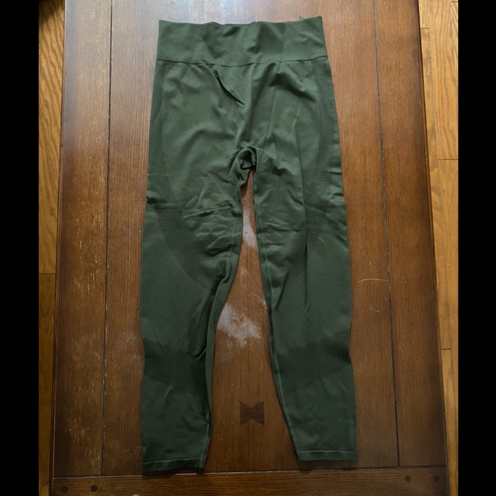 Victoria’s Secret PINK Seamless Workout Tights